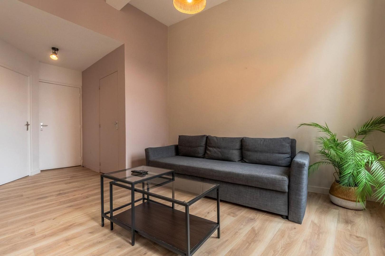 Gares - 50m2 Apartment! *